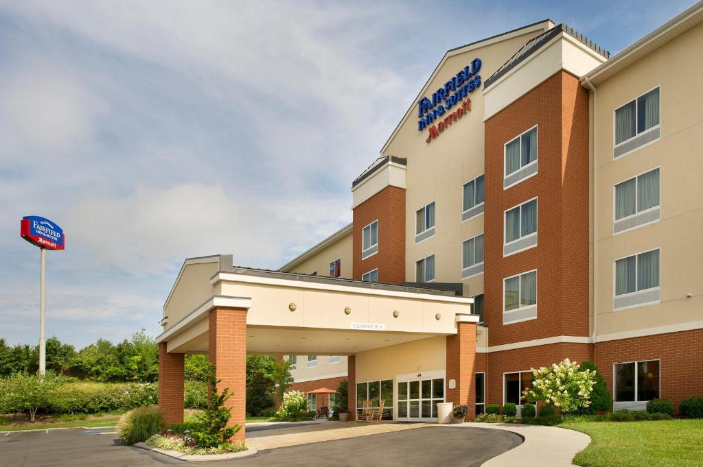 Fairfield Inn and Suites Cleveland Main image 1